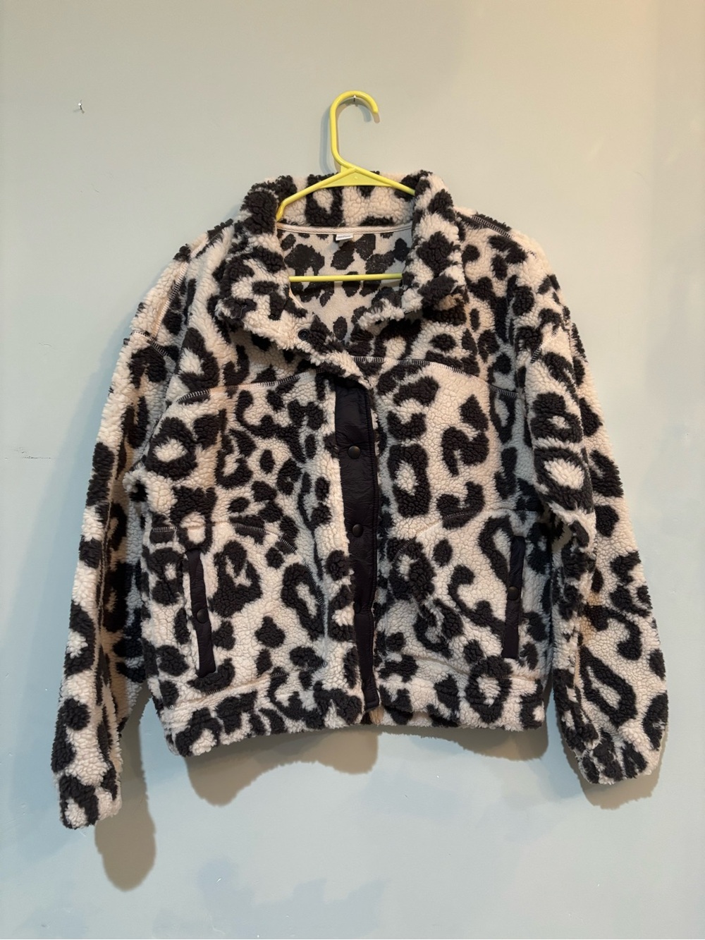 Old Navy Black & White Leopard Sherpa Puffer Jacket